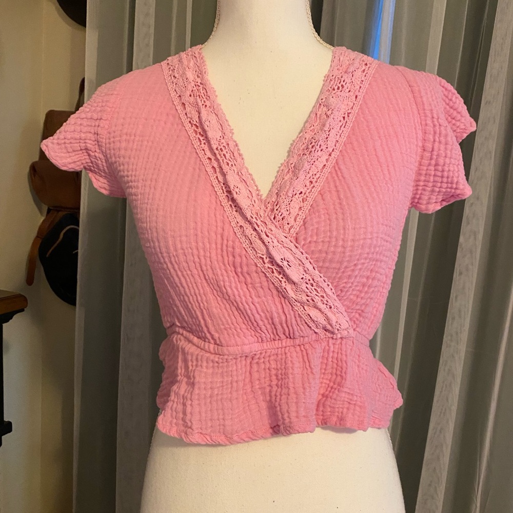 Pink gauze lace crochet beachy crop top